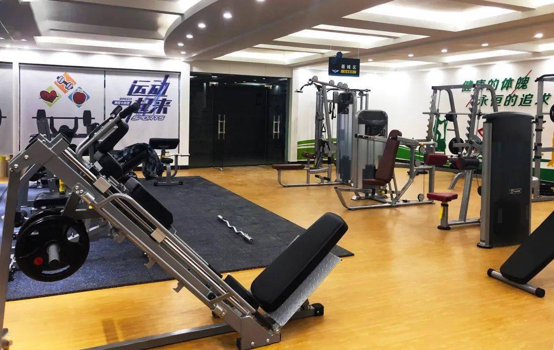 松江早就有这种1lol外围元就可以锻炼一整天的市民健身房啦